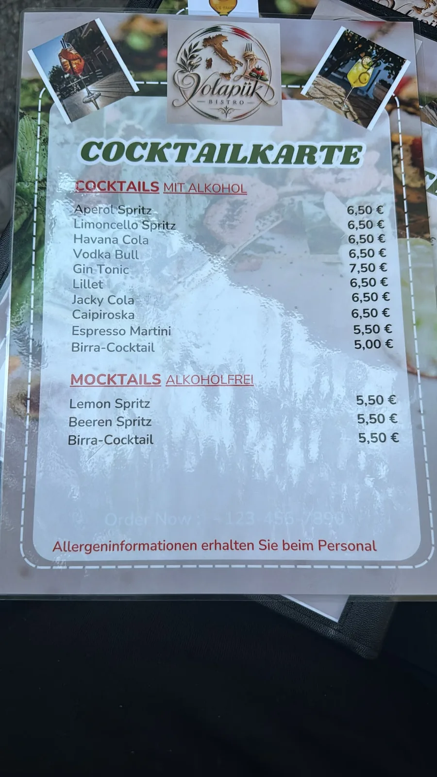 Originalkarte mit Cocktails und Mocktails